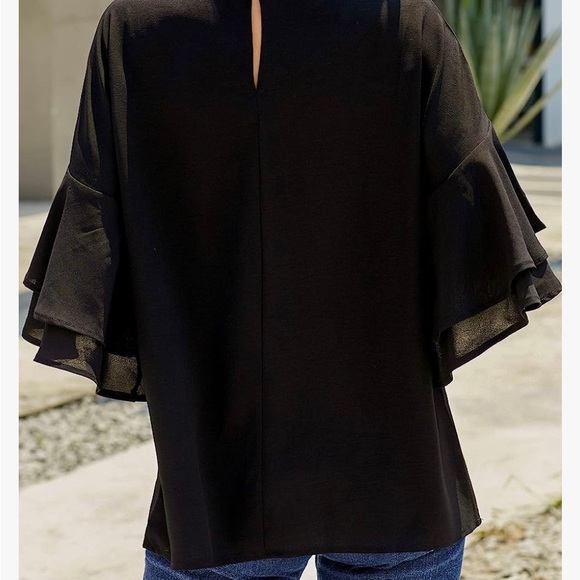 Women's 3/4 Tiered Bell Sleeve Top - Picture 3 of 5